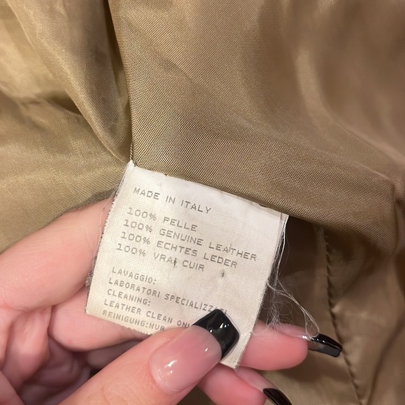 Industria Woman’s Tan Leather Jacket Size EU 42 - Picture 5 of 6